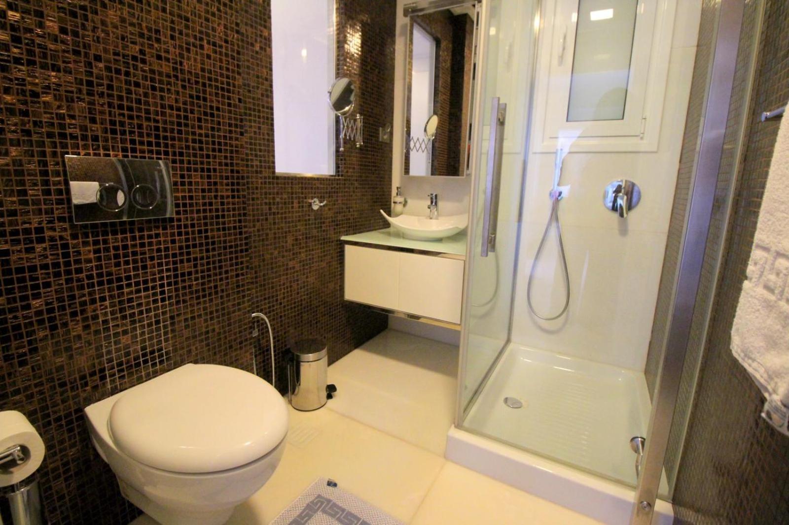 Kristi Apartments Саранда Екстер'єр фото