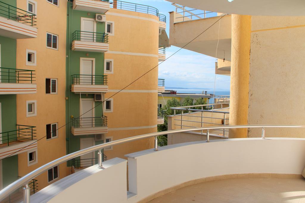 Kristi Apartments Саранда Екстер'єр фото